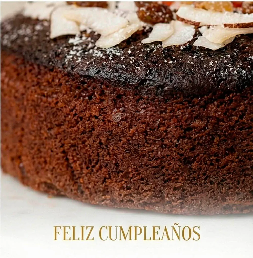 Colombian Wine Cake handcrafted by La Cocina de Shara, view 5